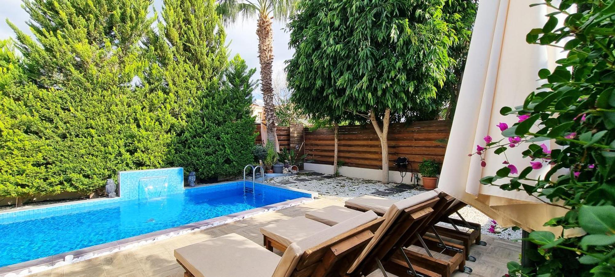 Shanti Paphos Villa エクステリア 写真