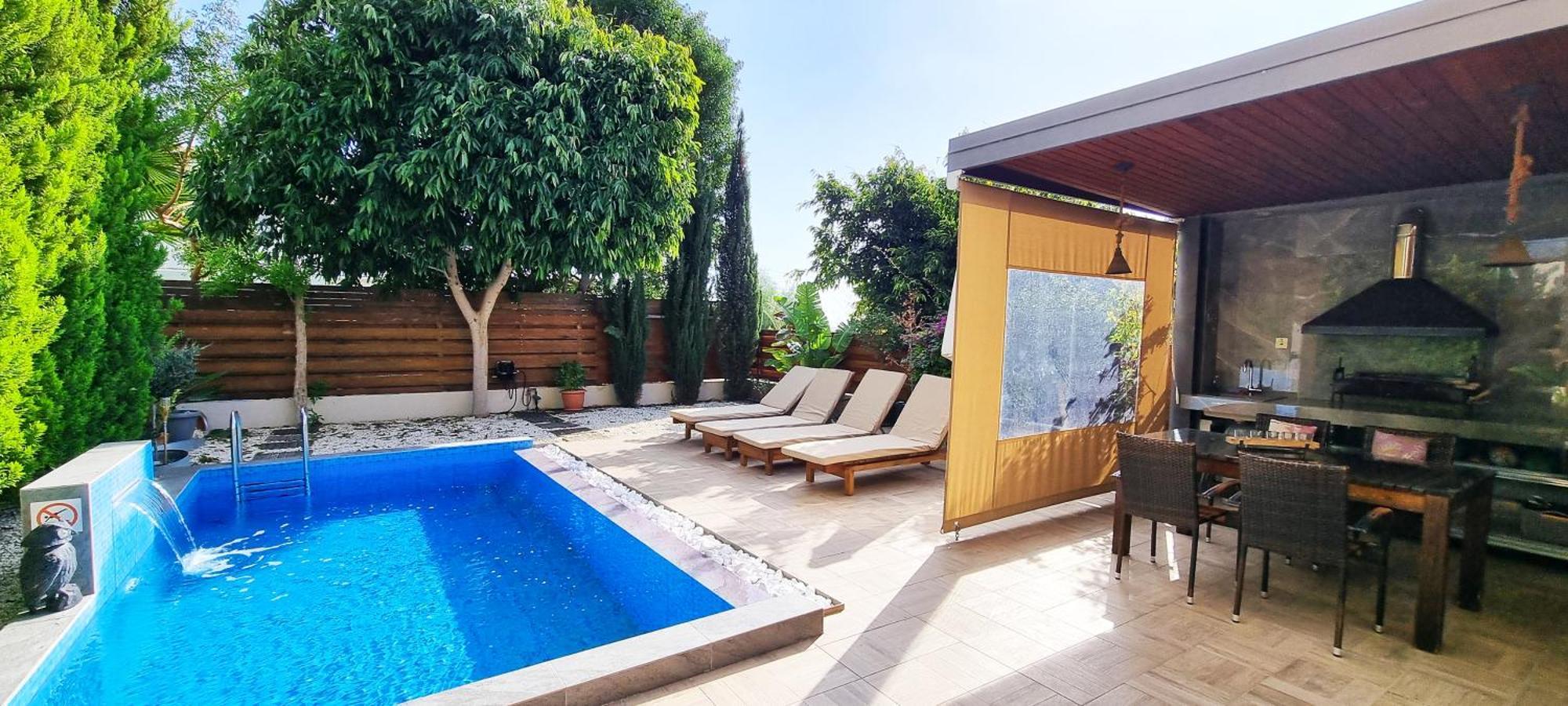Shanti Paphos Villa エクステリア 写真